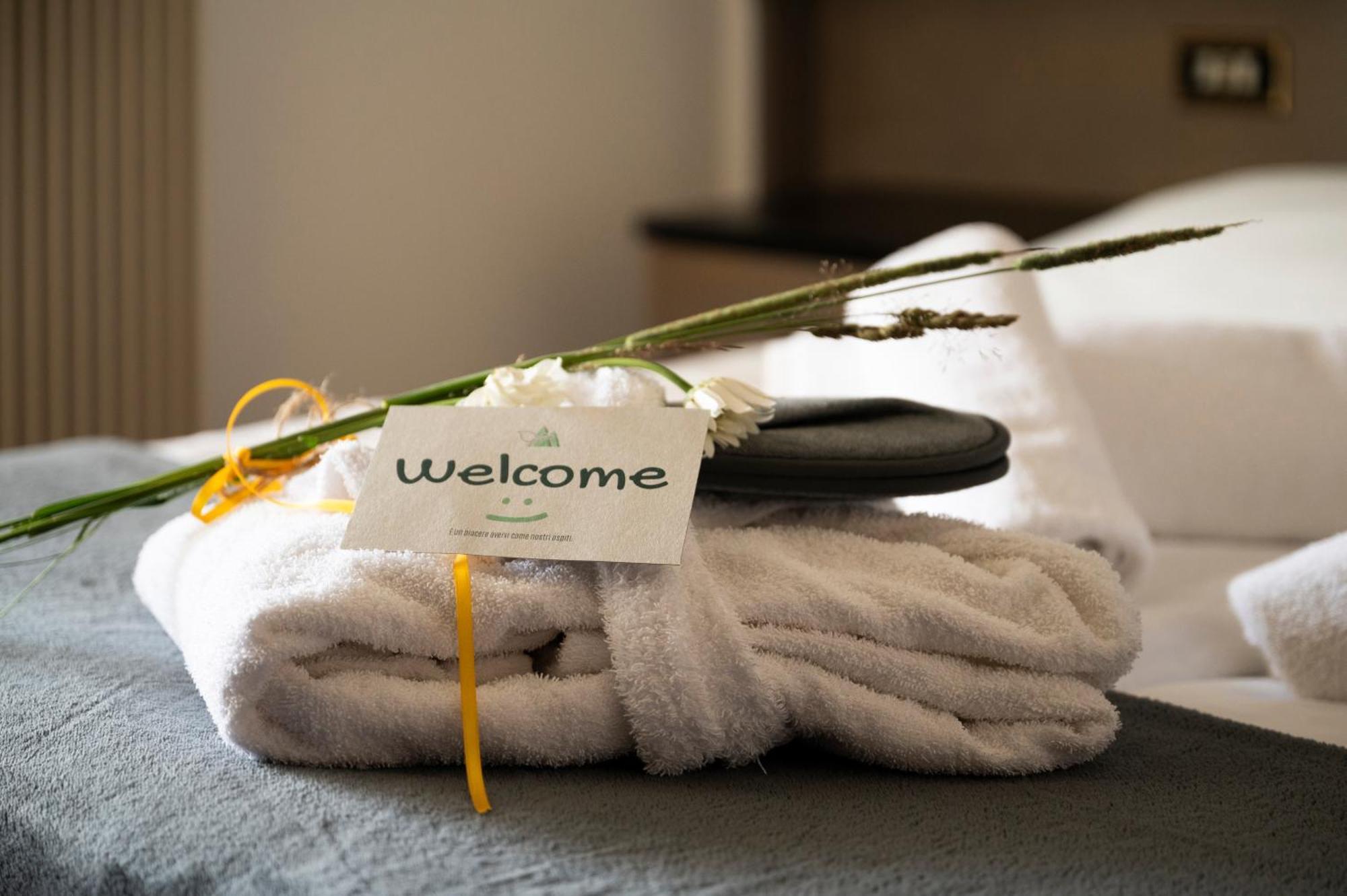 Hotel Scoiattolo 바셀가디피네 외부 사진